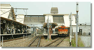 ���Ð�w���Ð���z�[��